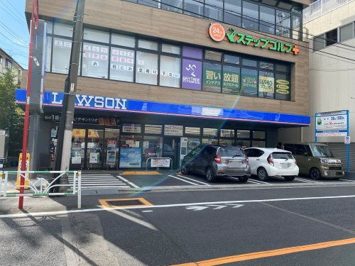【コンビニエンスストア】ローソン渋谷元代々木町店まで559ｍ