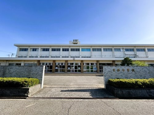 【小学校】日新小学校まで1000ｍ