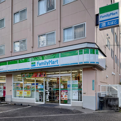 【コンビニエンスストア】ファミリーマート　多摩連光寺店まで458ｍ