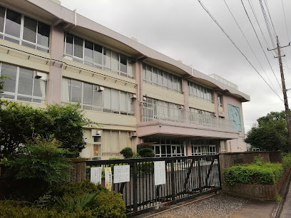 【中学校】清瀬市立清瀬第五中学校まで1511ｍ