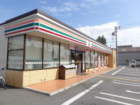 【コンビニエンスストア】セブンイレブン　熊谷別府中央通り店まで377ｍ