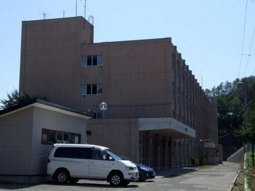 【中学校】札幌市立石山中学校まで409ｍ