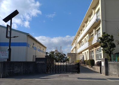 【小学校】稲沢市立領内小学校まで371ｍ
