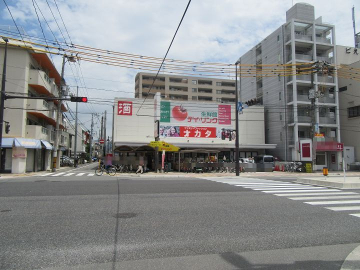 【スーパー】デイ・リンク東雲店まで614ｍ