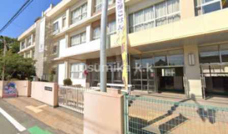 【小学校】和歌山市立有功小学校まで869ｍ