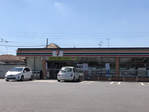【コンビニエンスストア】セブンイレブン　取手戸頭4丁目店まで840ｍ