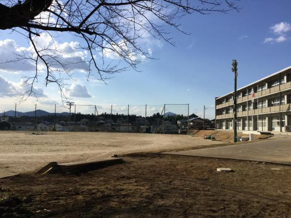 【中学校】府中中学校まで700ｍ
