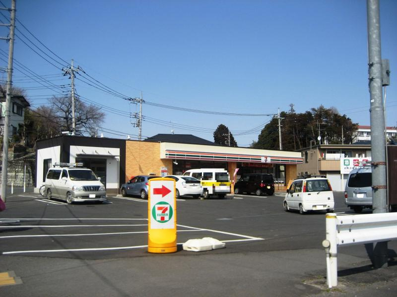【コンビニエンスストア】セブンイレブン　本町田店まで117ｍ