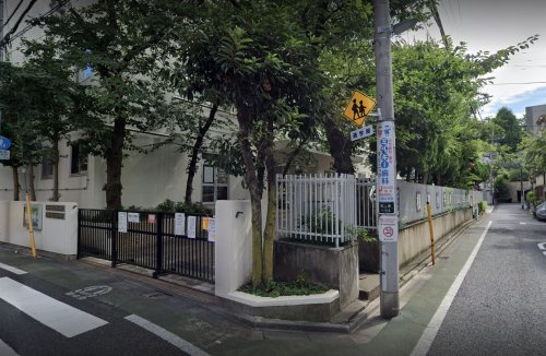 【小学校】根津小学校まで504ｍ
