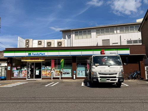 【コンビニエンスストア】ファミリーマート　瑞穂田光町店まで566ｍ