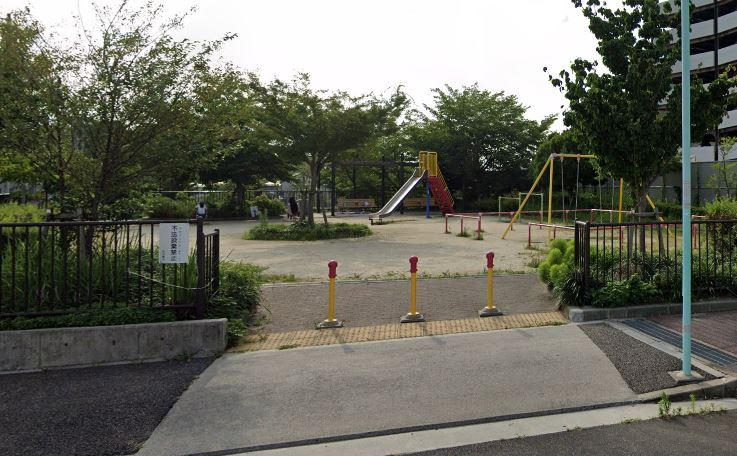 【公園】菊住公園まで876ｍ