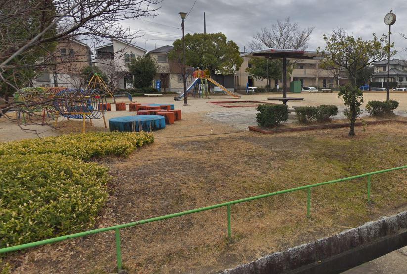 【公園】砂田東公園まで740ｍ