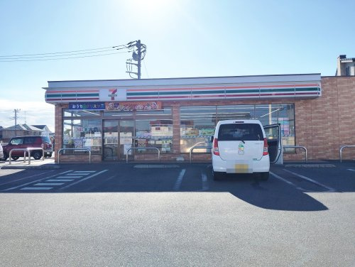 【コンビニエンスストア】セブンイレブン　幸手千塚店まで290ｍ