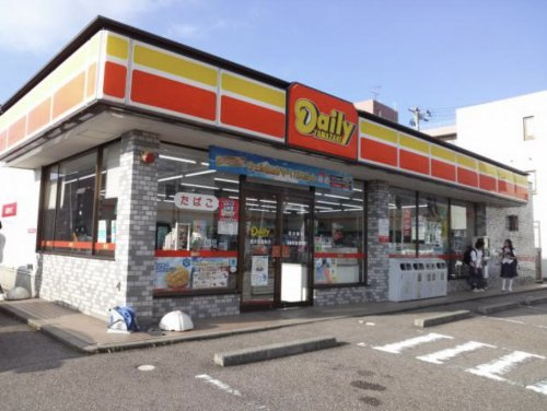 【コンビニエンスストア】デイリーヤマザキ小川日赤病院前店まで1786ｍ