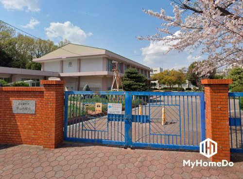 【小学校】名古屋市立守山小学校まで170ｍ