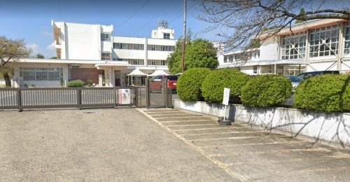 【小学校】今渡南小学校まで965ｍ