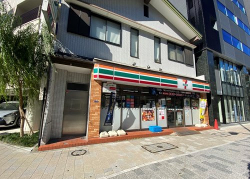 【コンビニエンスストア】セブンイレブンまで388ｍ