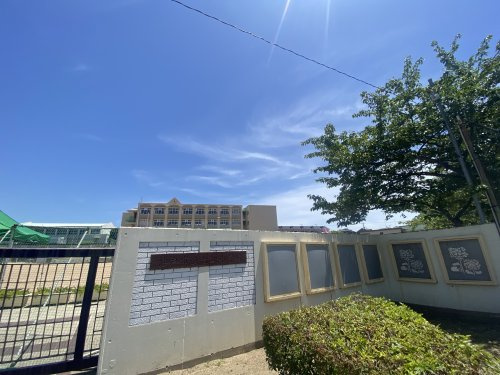 【小学校】神戸市立長坂小学校まで840ｍ