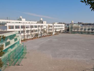 【中学校】横浜市立　上永谷中学校まで546ｍ
