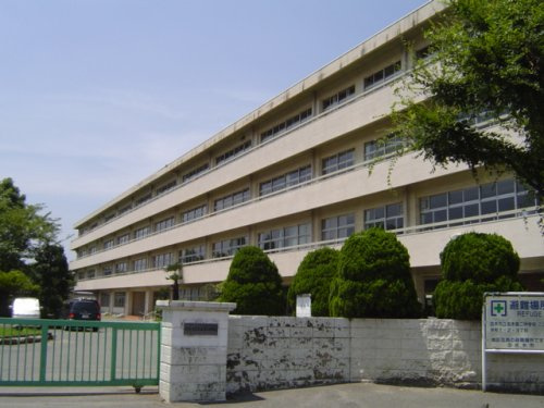 【中学校】志木市立志木第二中学校まで747ｍ