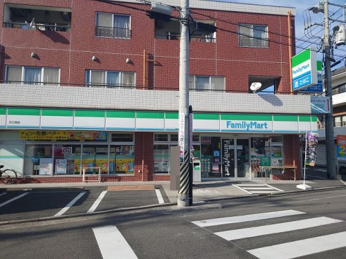 【コンビニエンスストア】ファミリーマート　古江西店まで1052ｍ