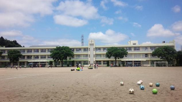 【小学校】双葉台小学校まで1202ｍ