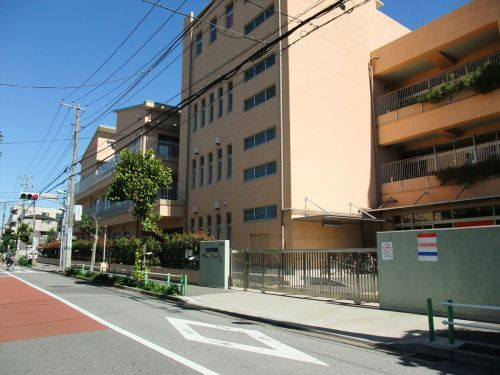 【小学校】板橋区立大谷口小学校まで340ｍ