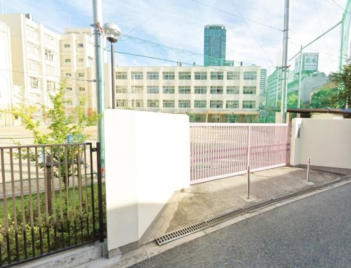 【小学校】大阪市立上福島小学校まで409ｍ