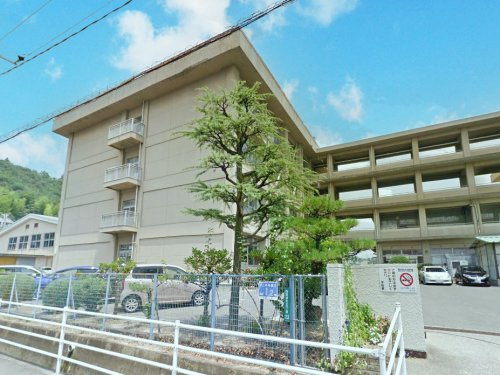 【中学校】福山市立中央中学校まで1534ｍ
