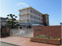 【小学校】網干小学校まで419ｍ
