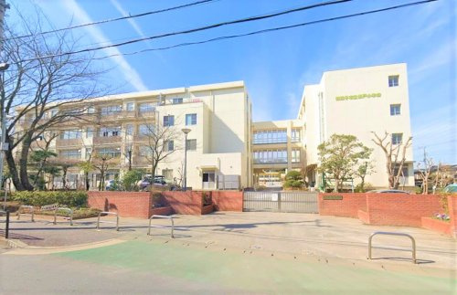 【小学校】我孫子市立根戸小学校まで850ｍ