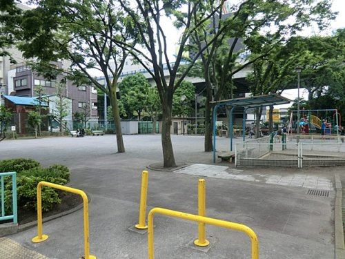 【公園】枝川三丁目公園まで410ｍ