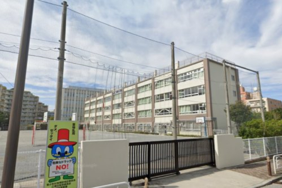 【小学校】第二砂町小学校まで824ｍ