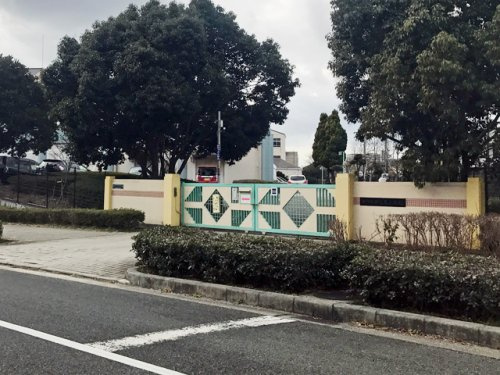 【小学校】井吹東小学校まで280ｍ