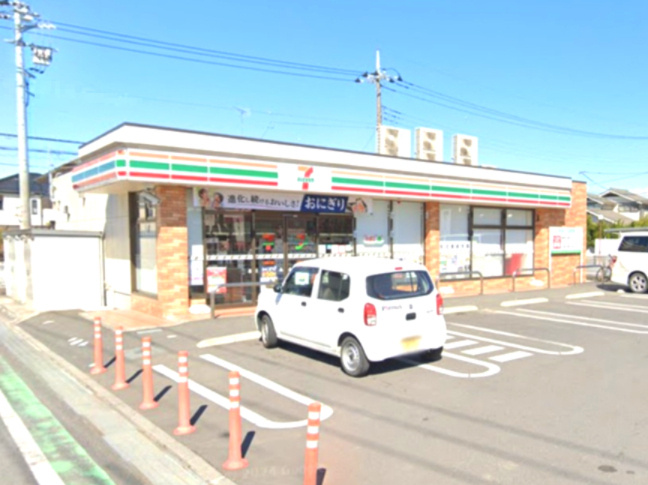 【コンビニエンスストア】セブンイレブン　久喜青葉4丁目店まで423ｍ