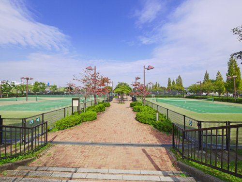 【公園】舎人公園テニスコートまで987ｍ