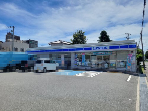 【コンビニエンスストア】ローソン　和歌山舟津町一丁目店まで626ｍ