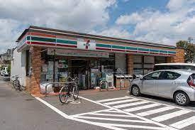 【コンビニエンスストア】セブンイレブン　練馬西大泉3丁目店まで877ｍ