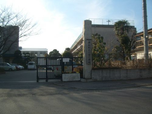 【小学校】小室小学校まで541ｍ