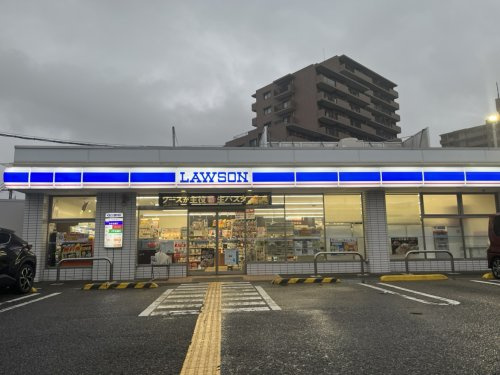 【コンビニエンスストア】ローソン鈴蘭台西町5丁目店まで844ｍ
