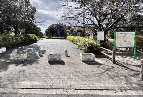 【公園】大和高田市総合公園まで552ｍ