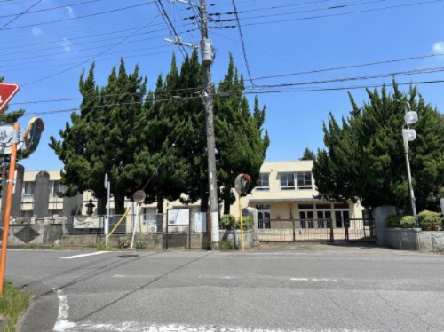 【小学校】谷田部小学校まで400ｍ