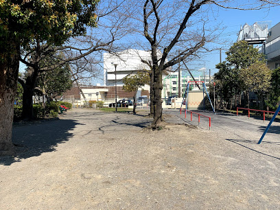 【公園】仲六郷三丁目第二公園まで308ｍ