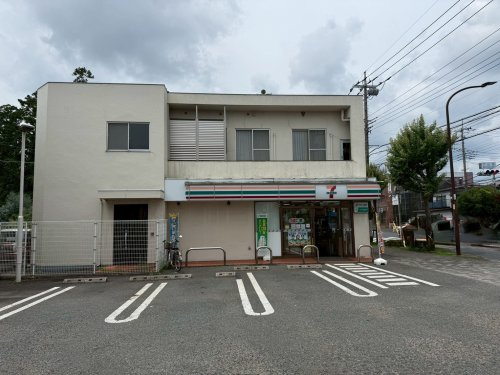 【コンビニエンスストア】セブンイレブン　あきる野山田店まで714ｍ