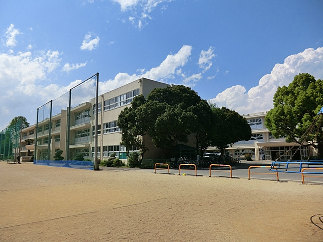 【小学校】所沢市立　清進小学校まで350ｍ