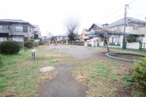 【公園】泉町きつつき公園まで464ｍ