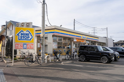 【コンビニエンスストア】ミニストップ　国分寺日吉店まで706ｍ