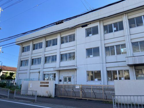 【小学校】明石市立貴崎小学校まで1320ｍ