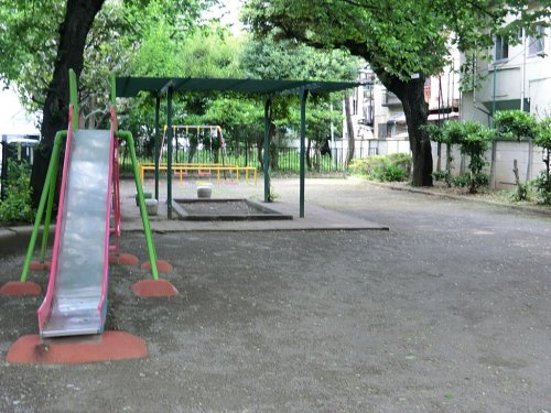 【公園】中央町一丁目児童遊園まで169ｍ