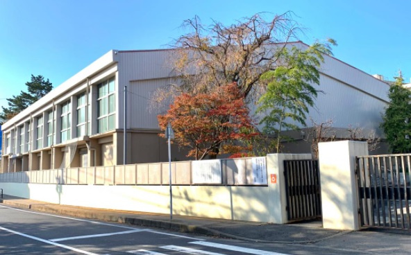 【中学校】松戸市立第一中学校まで1010ｍ